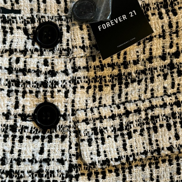 Black and White Tweed Mini Skirt - Picture 3 of 12